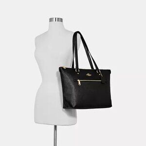 COACH GALLERY TOTE BLACK